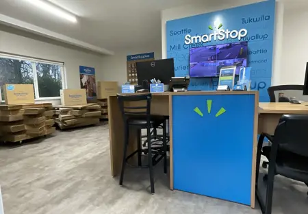 SmartStopSelfStorage-PuyallupWA-1401NMeridianAve-Office