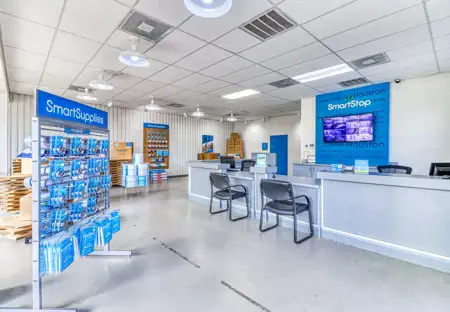 SmartStopSelfStorage-ConroeTX-3750FM1488Rd-Office