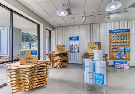 SmartStopSelfStorage-ConroeTX-3750FM1488Rd-Moving Supplies