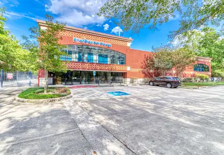 SmartStopSelfStorage-TheWoodlandsTX-7474GoslingRd-Hero