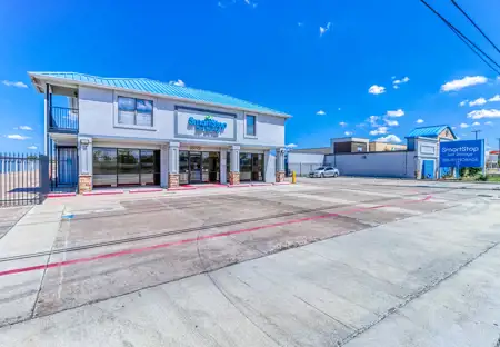 SmartStopSelfStorage-CypressTX-27236US290-Hero